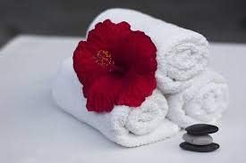 Economy 100% Cotton White 22x44 6.00 LB Per Dozen Bath Towels 6 Pack