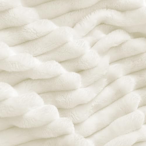 BEDELITE Ribbed Jacquard Cream Fleece Throw Blanket for Couch, 50x70