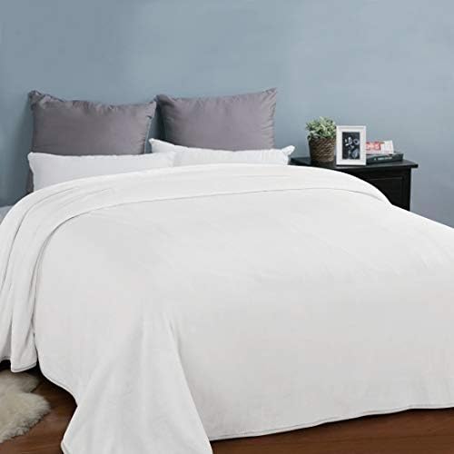 EASELAND Soft Lightweight California King Fleece Blanket, White