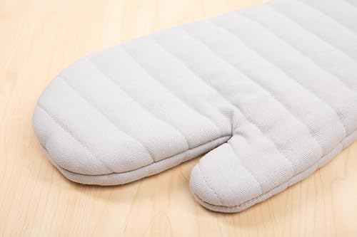 Oven Gloves Grey 7 x 12.5 inch Cotton Polyester Filled Heat-Resistant