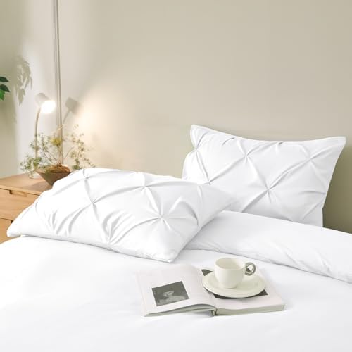 VACVELT 2pc White Pintuck Pillow Shams King, Envelope Closure