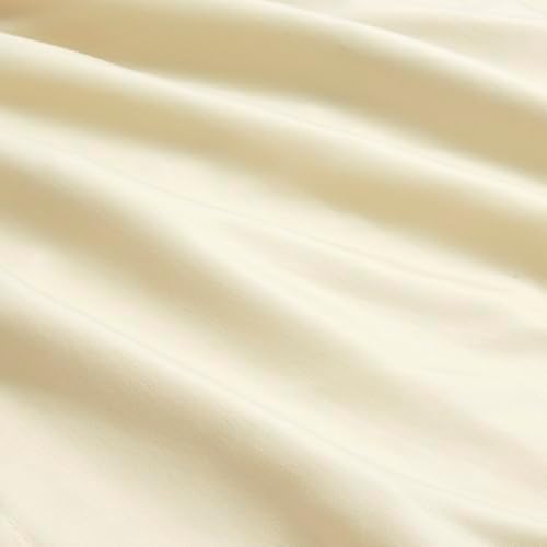Amazon Basics Lightweight Microfiber 3-Piece Duvet Cover Set with