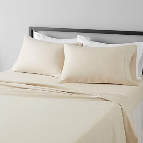 Amazon Basics Lightweight, Wrinkle-Free, Breathable Microfiber 4-Piece