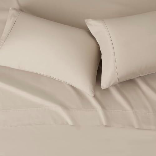 Amazon Basics Lightweight Super Soft Easy Care Wrinkle Free Breathable