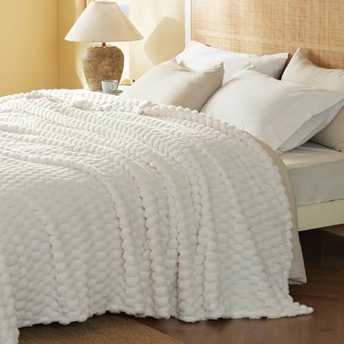 Bedsure King Size Blanket for Bed - 350GSM Fluffy Plush Bubble Blanket