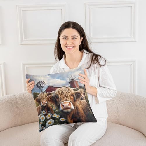 jejeloiu Highland Cow Throw Pillow Covers Set of 2 Daisy Botanical