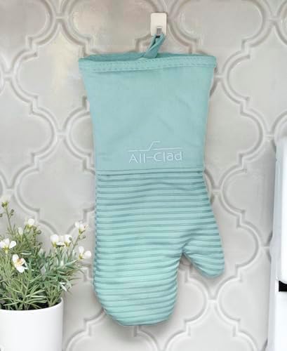 All-Clad Silicone Oven Mitts: Heat Resistant up to 500 Degrees - 100%