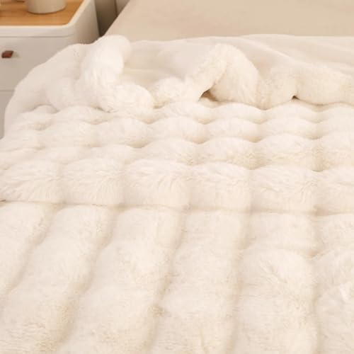MERRYLIFE Luxury Faux Rabbit Fur Throw Blanket for Couch Bed Beige