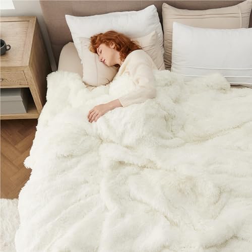 Bedsure Faux Fur Fluffy Sherpa Fleece King Bed Blanket Cream 108"x90"