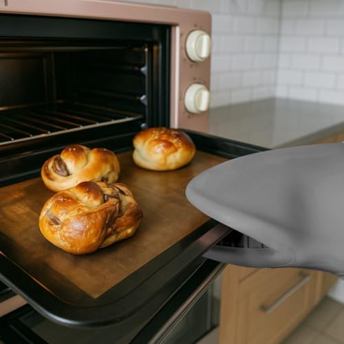 Silicone Oven Mitts and Hot Pads Set – Heat Resistant to 500°F