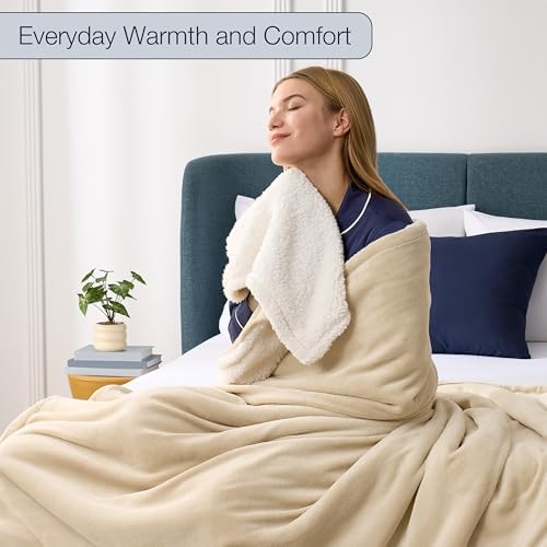 Casual Living Cal King Sherpa Blanket, Reversible Fleece, 108" x 90"