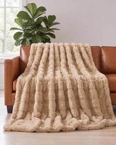 Faux Fur Throw Blanket - Throw XL Bubble Blanket - 50" x 70" Oxford