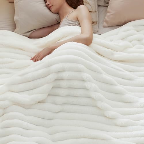 Bedsure Frost Gray Fleece Blanket for Couch&King Size Blanket for
