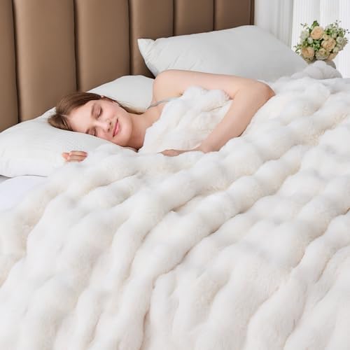 Faux Fur King Blanket for Couch, 1000 GSM Cozy Fuzzy Fluffy Soft Plush