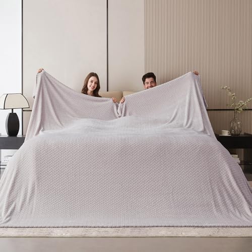 Oversized King Fleece Blanket 120x120 Inches, Seamless Soft Cozy 3D