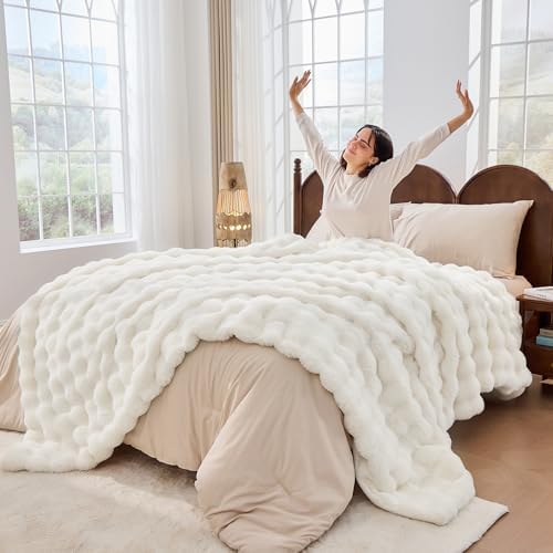 Fluffy Blanket for Couch Soft Luxury Faux Rabbit Fur Throw Cozy Fuzzy