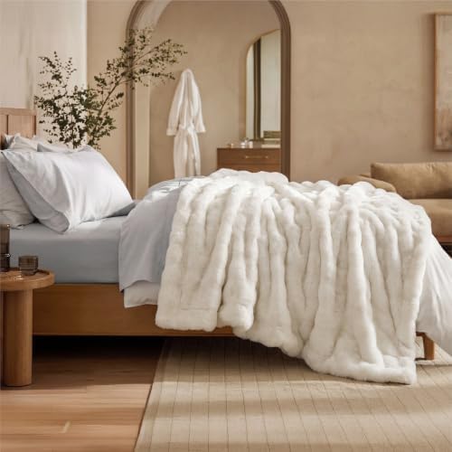 Bedsure Fluffy Bubble Faux Fur King Blanket, 104"x90", Cream