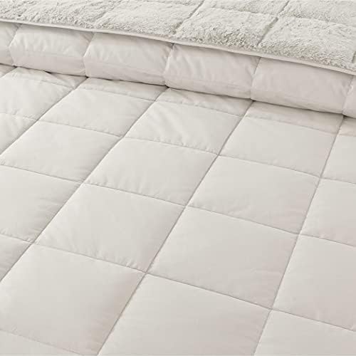 feather & loom Cozy Down Alternative Reversible Blanket - Microfiber