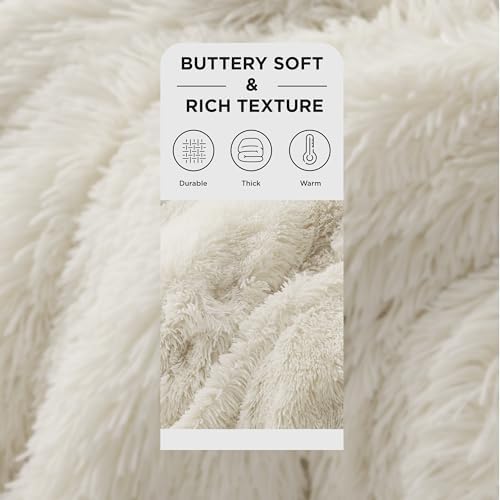 Bedsure Bundle of 1 Sherpa Blanket 108x90 & 1 Faux Fur Blanket 108x90