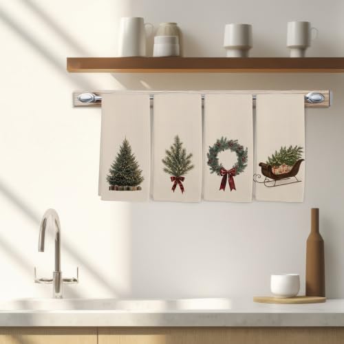 Vintage Christmas Tree Wreath Santa Sleigh Kitchen Towels Set of 4