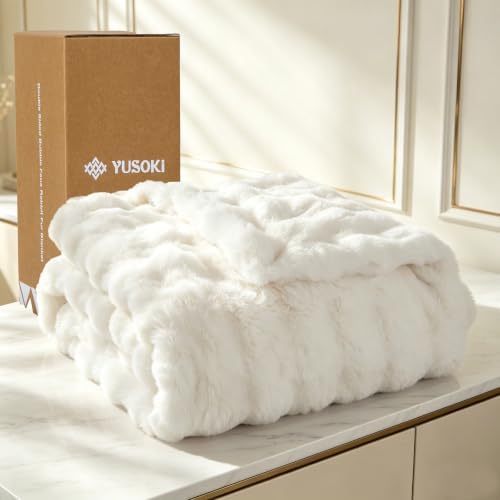 YUSOKI Double Sided Faux Rabbit Fur Throw Blanket, Cream, 60"x72"