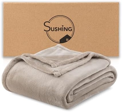Luxury Fleece Warm Blanket, Soft Lightweight Velvety Plush Blanket for