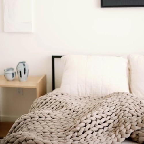 Nuzzie Original Knit Weighted Blanket | Taupe, Queen (22lbs, 60"x80")