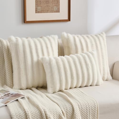 FUTEI Pack of 2 Faux Mink Fur Throw Pillow Covers 22x22 Inch, Cream