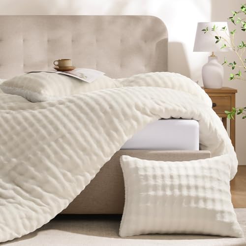 downluxe Ultra-Soft Micromink Sherpa King Comforter Set, Beige - Plush