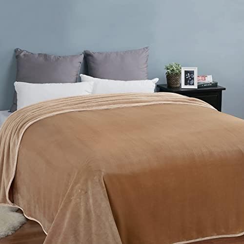 EASELAND Soft Lightweight California King Fleece Blanket, Camel