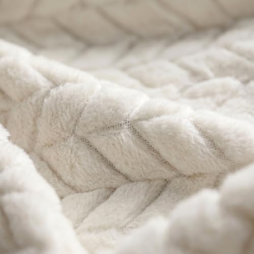 Superior Hope Herringbone Fluffy Fleece Blanket, Soft Plush Embossed