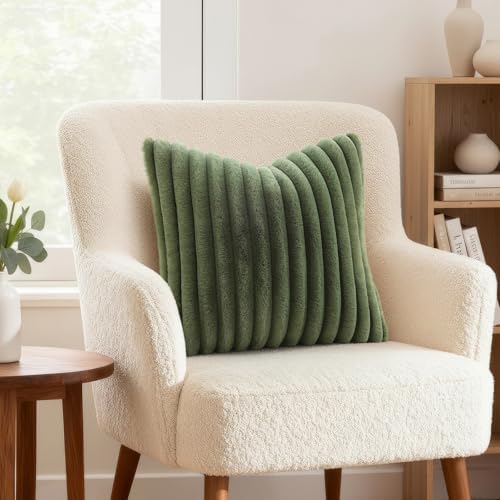 decorUhome Fall Faux Fur Throw Pillow Covers 22x22 Set of 2 Olive