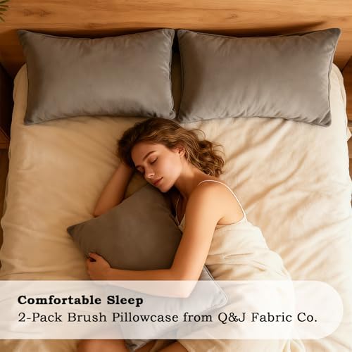 Set of 2 Brushed Microfiber Pillowcases 20x26 in Light Gray