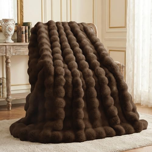L'AGRATY Faux Rabbit Fur Throw Blanket for Couch, 60'' x 80'', Cocoa