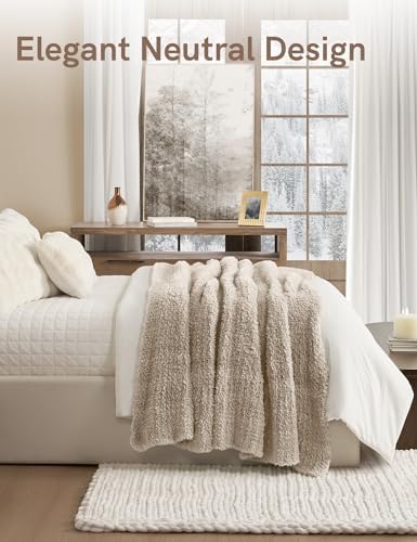 YnM Luxury Faux Rabbit Fur Throw Blanket, Ultra Soft & Breathable