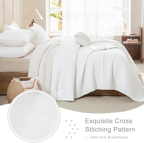 Lady Ann Oversized King Quilt 128x120, White Oversized King Bedspreads