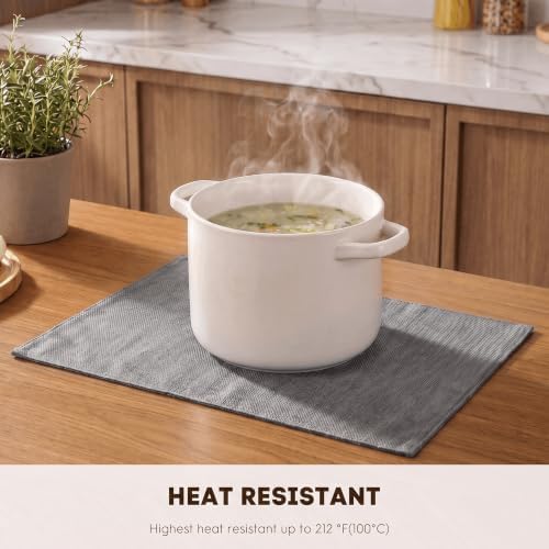 Artoid Mode Reversible Cloth Placemats Set of 4, Washable Heat