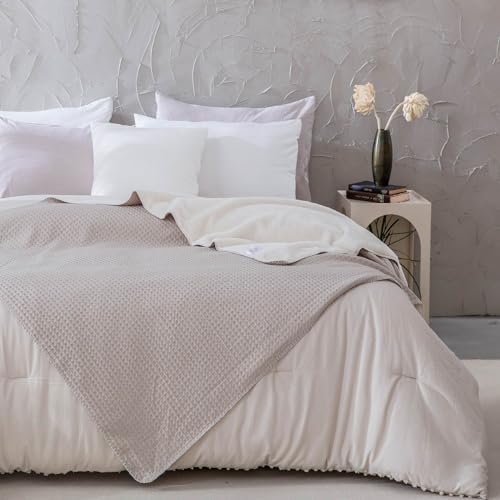 meadow park Double Sided Reversible Waffle and Faux Fur Throw Blanket