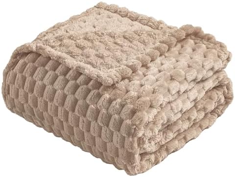 Vessia Flannel Fleece Throw Blanket(50x70 inch), 3D Jacquard Camel