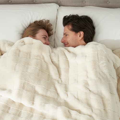 Cozy Bliss Fluffy Faux Fur Blanket King Size for Bed, Fuzzy Soft
