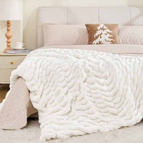 Touchat Ruched Rabbit Faux Fur Throw Blanket,Fluffy Soft Cozy,Cream