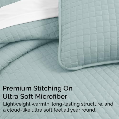 Oversized King Quilt Bedding Set w/ 2 Quilted Pillow Shams, Sky Blue