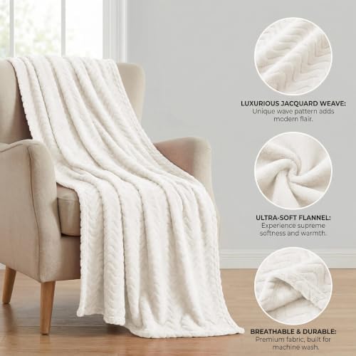 Exclusivo Mezcla Large Fleece Throw Blanket for Couch, Sofa, Ivory