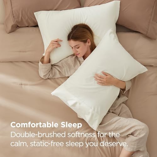 Bedsure Queen Pillow Cases Set of 2 - Ivory Brushed Microfiber