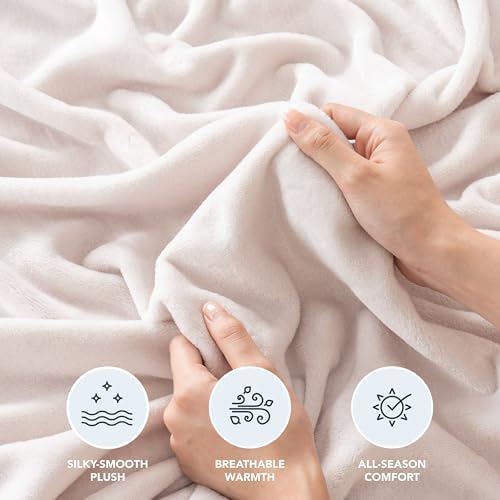 Berkshire Blanket Classic VelvetLoft® Solid Bed Blanket Queen