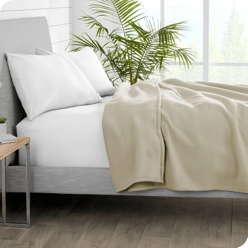 Ultra Soft Plush Lightweight Fuzzy Poly-Fiber Yarns Polar Fleece Throw