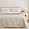 Exclusivo Mezcla Soft Lightweight King Quilt Bedding Set