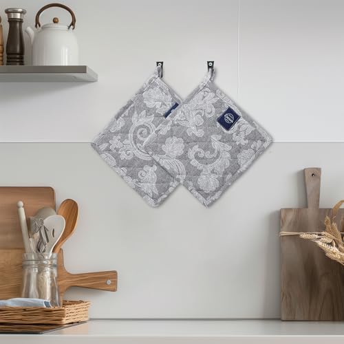 Encasa XO Pot Holders, Quilted Kitchen Hot Pads 8"x8" Grey
