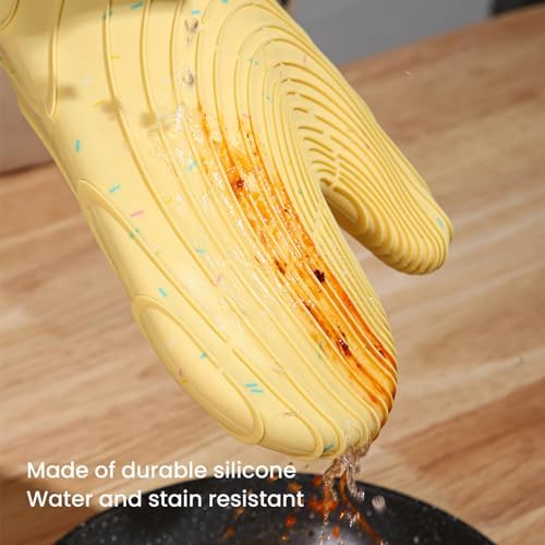 4 Pieces Oven Mitts and Pot Holders of Macaron Color Thickened