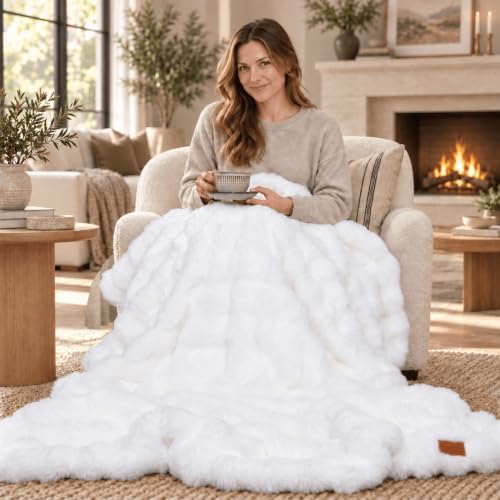 Double-Sided Ultra-Soft Faux Fur Bubble Throw Blanket,Cream